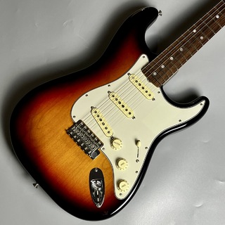 FenderAmerican Original ‘60s Stratocaster (3-Color Sunburst) エレキギター
