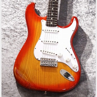 Fender 【USED】Stratocaster Cherry Sunburst Rosewood Fingerbord [1981年製] [4.25kg]