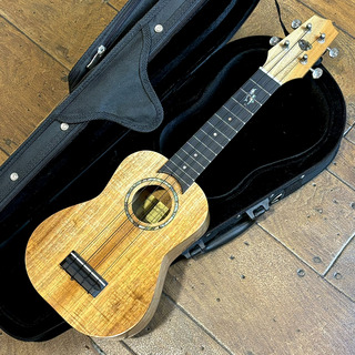 Island Ukulele Standard Ukulele