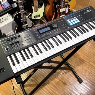 Roland 【生産完了に伴う展示品売り切り特価】 JUNO-DS61 61鍵盤 JUNODS 新品同様のメーカー保証