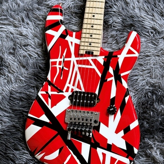 EVH Striped Series Red with Black Stripes【特価】