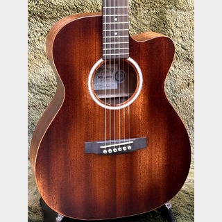 Martin 【48回迄金利0%対象】000CJR-10E StreetMaster #2890905【オール単板!】【PU標準搭載!】【送料当社負担】