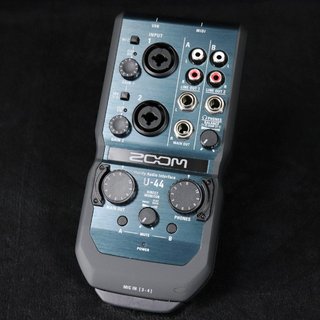 ZOOM U-44 Handy Audio Interface 【梅田店】