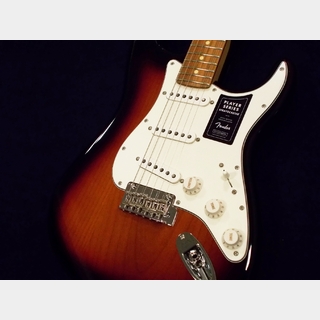 Fender Player Stratocaster Pau Ferro Fingerboard  3-Color Sunburst