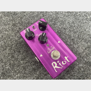 Suhr Riot Distortion ディストーション