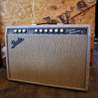Fender Limited Edition ‘65 Deluxe Reverb 