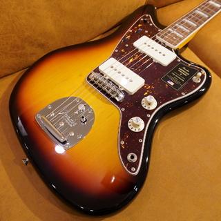 Fender American VintageII 1966 Jazzmaster, Rosewood Fingerboard, 3-Color Sunburst