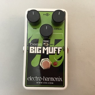 Electro-Harmonix NANO BASS BIG MUFF PI