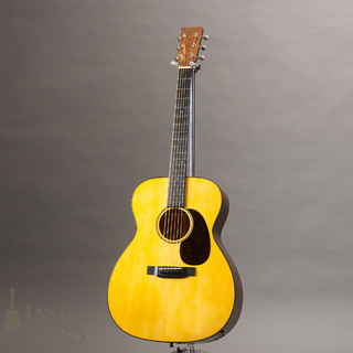 Martin Custom 0000-18