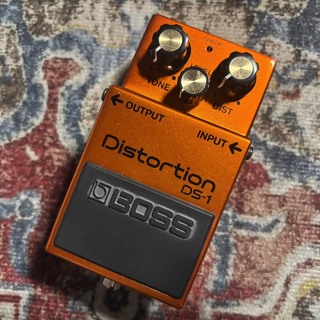 BOSS DS-1-B50A 50th Anniversary Pedals 【メタリック塗装筐体】【銀ネジ】