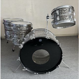 Rogers Late 60's  Power Tone  Drums Set