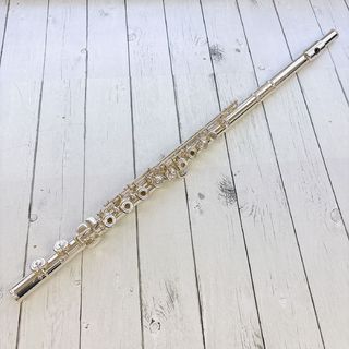 YAMAHA YFL-677 フルート 【オフセットリングキイ、Eメカ付き】