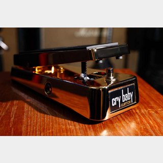 ノイズ対策が施された、エリック・クラプトンのCry Baby Classic