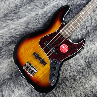 Squier by Fender Classic Vibe 60s Jazz Bass 3 Color Sunburst