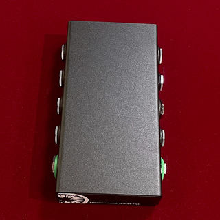 Limetone Audio JCB-5S-Flat 【"下に敷く" ジャンクションボックス】