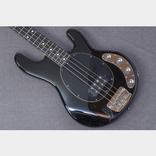 MUSIC MAN StingRay 3EQ Black 2000 4.43kg #E18881【GIB兵庫】