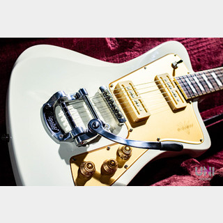 Baum Guitars Wingman with Tremolo Vintage White #WM00422