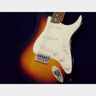 FenderMade in Japan Limited Stratocaster XII Rosewood Fingerboard  3-Color Sunburst