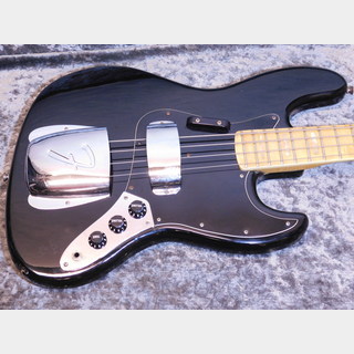 FenderJazz Bass '77