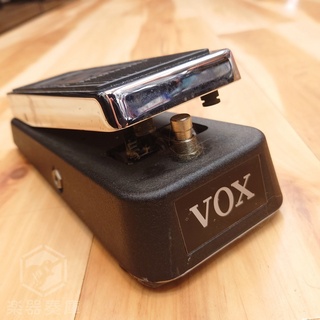 VOX V847