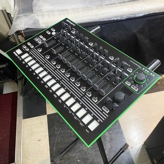 Roland TR-8 AIRA