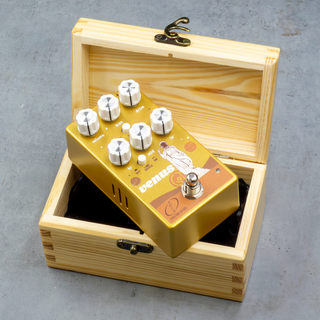 Crazy Tube Circuits、トップ・セラー・モデル“Venus”の日本限定