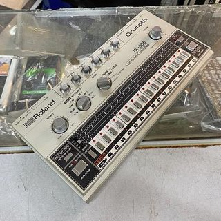 RolandTR-606