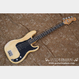 Fender1974 Precision Bass