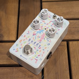 国産エフェクターのLimetone Audioより、原音はアナログのままの