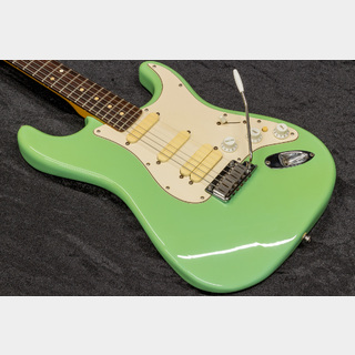 FenderJeff Beck Stratocaster 2001 Surf Green #SZ0178093 3.79kg【TONIQ横浜】