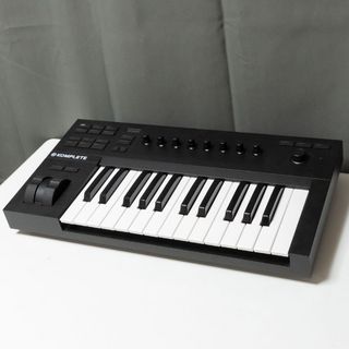 NATIVE INSTRUMENTS【傷あり展示品特価】KOMPLETE KONTROL A25 MIDIキーボード 25鍵盤