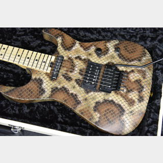 Charvel Custom Shop Warren DeMartini USA Signature Snake Maple Fingerboard Snakeskin