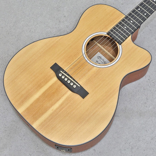 Martin 000CJr-10E 【コンパクトなサイズ感のマーチンギター】