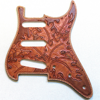 wizard leather 本革製ピックガード(ストラト用 / 11穴)