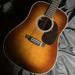 Martin HD-28 Standard Ambertone【現物画像 / クリアランス特価！】