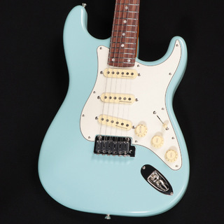 フェンダーがReiのシグネチャー・ギター“Rei Stratocaster R246”を発表