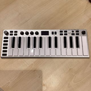 ESI Xsynth｜ポリフォニックアフタータッチ対応のオールインワンMIDI