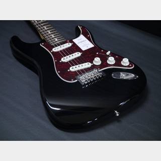 Fender Made In Japan Hybrid II Stratocaster Rosewood Fingerboard Black