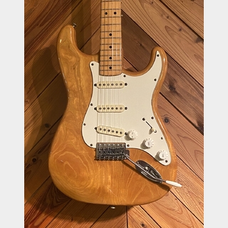 Fender JapanST72-115 NATURAL E SERIAL