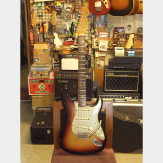 Fender Custom Shop1961 STRATOCASTER  RELIC (2007)