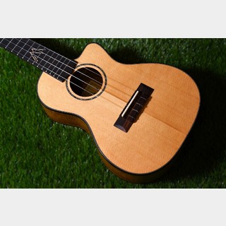 Uma Ukulele UK-16SC Concert