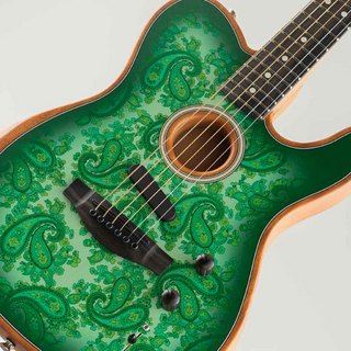 フェンダーから、象徴的なペイズリー柄の日本製ギターやアコスタ