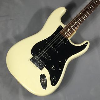 Fender JapanST-336