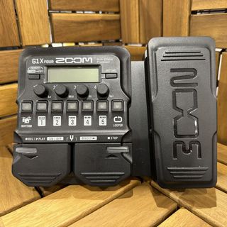 ZOOM G1X FOUR