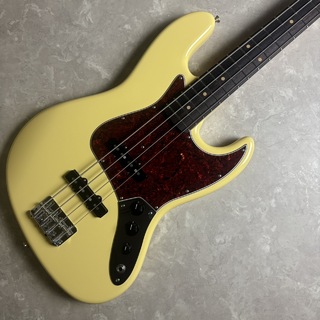 フリーダムカスタムギターリサーチ ジャズベース フレットレス ハードケース付 フリーダムカスタムギターリサーチ ジャズベース フレットレス ハード