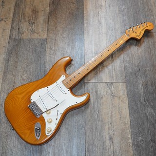 Fender JapanST72-115