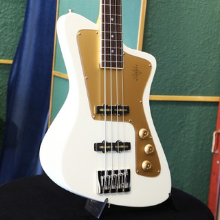 Baum Guitars サマーセール Wingman Bass, Vintage White