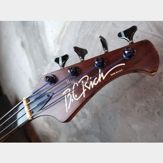 B.C.Rich USA Innovator Fretless Bass 1995