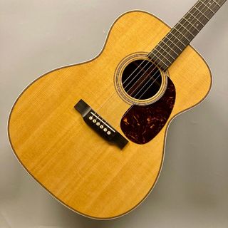 Martin OOO-28 Standard