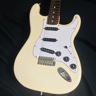 Fender中古 Ritchie Blackmore Stratocaster Olympic White #MSZ9315580 ストラップロックパーツ欠品【3.78kg】